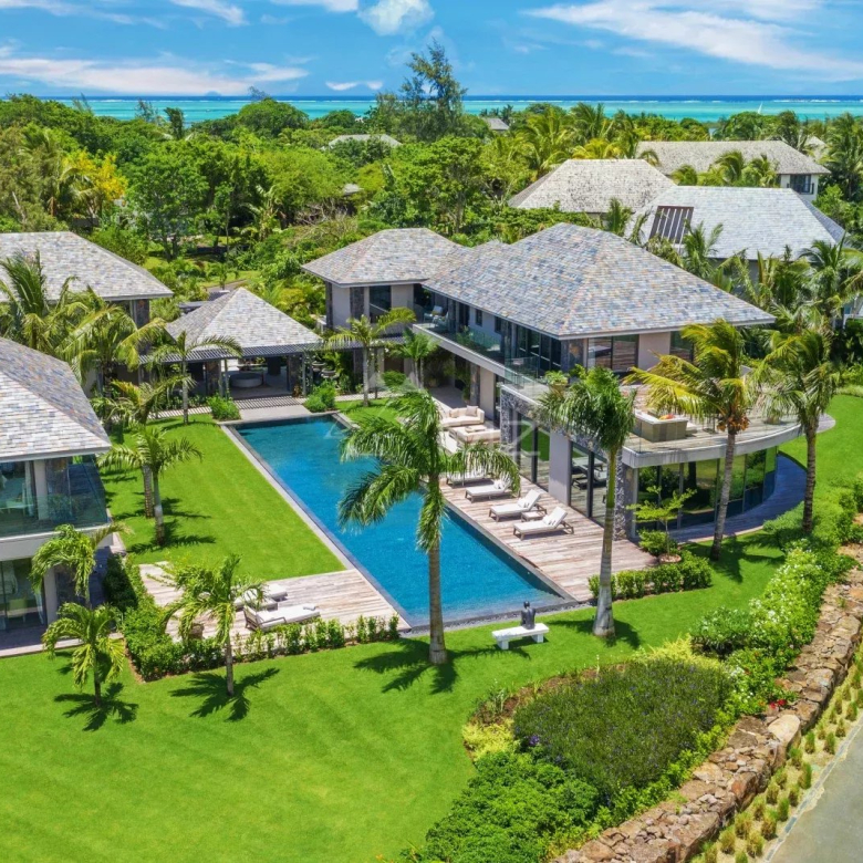 Proche Saint-Paul de Vence – Luxueuse villa au sein d’un domaine fermé