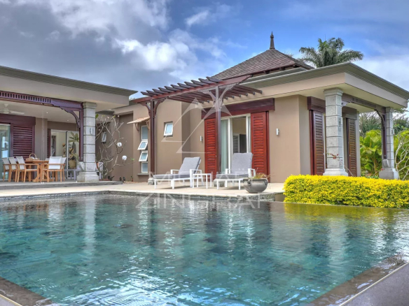 Villa dans un prestigieux domaine de golf de Bel Ombre