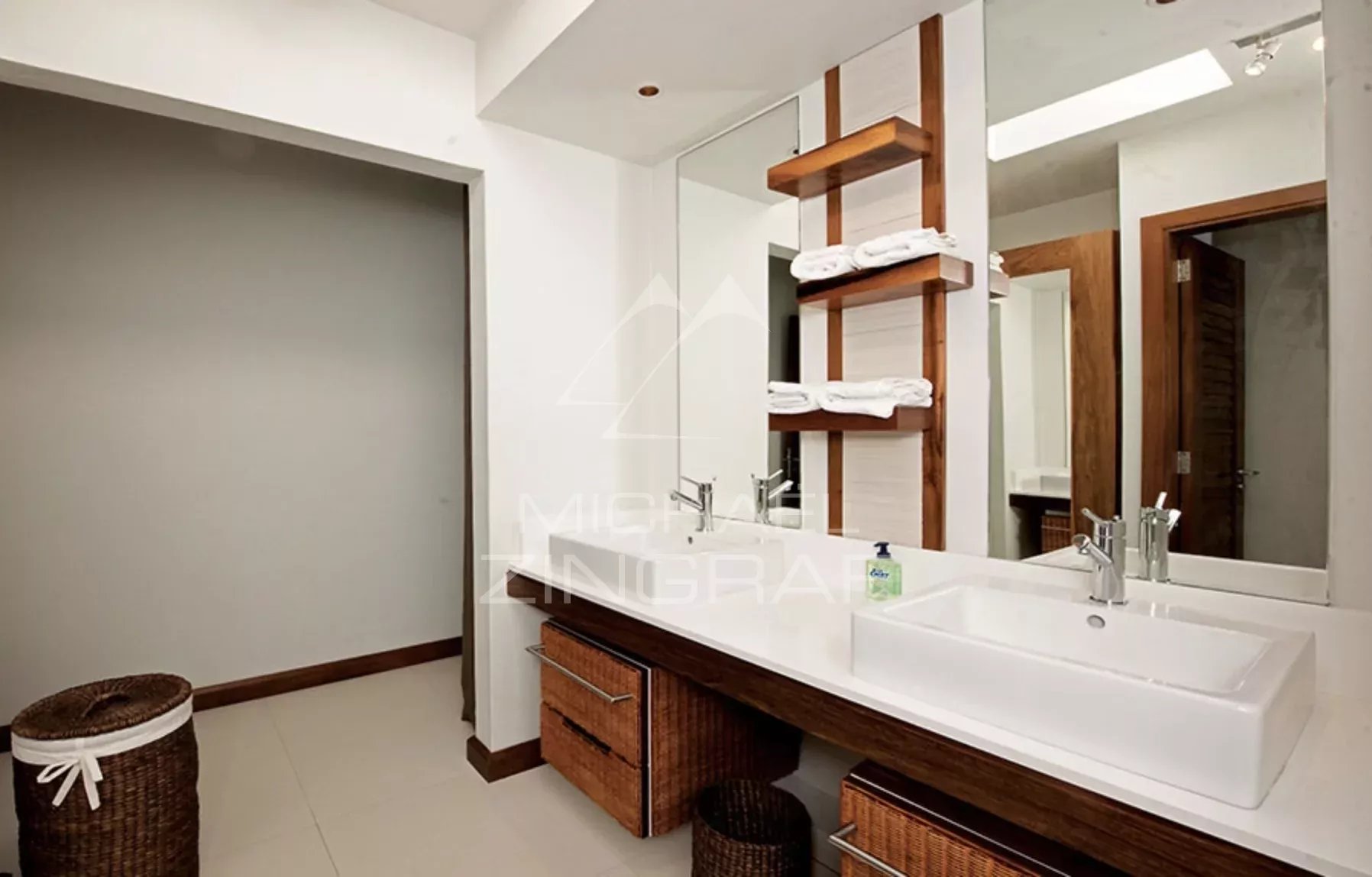 b5f3da04e79b4f13056e75af501f81c8_cfdadd7c3d_1796-original