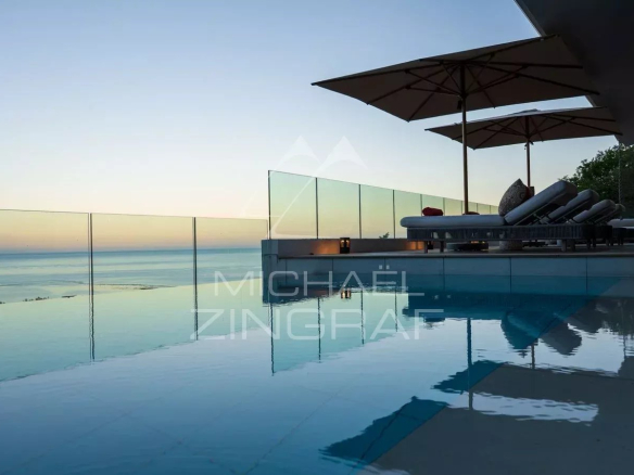 Île Maurice – Villa d’Exception Ultra Luxe avec Vue Panoramique sur Le Morne – Rivière Noire