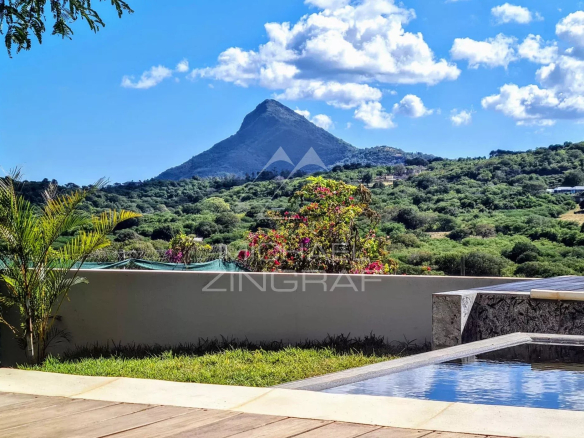 Mauritius – Villa between sea and mountains – Black River