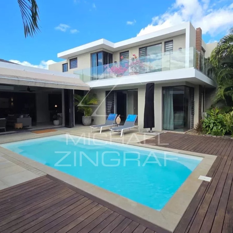 Luxury real estate photo | Charming Properties