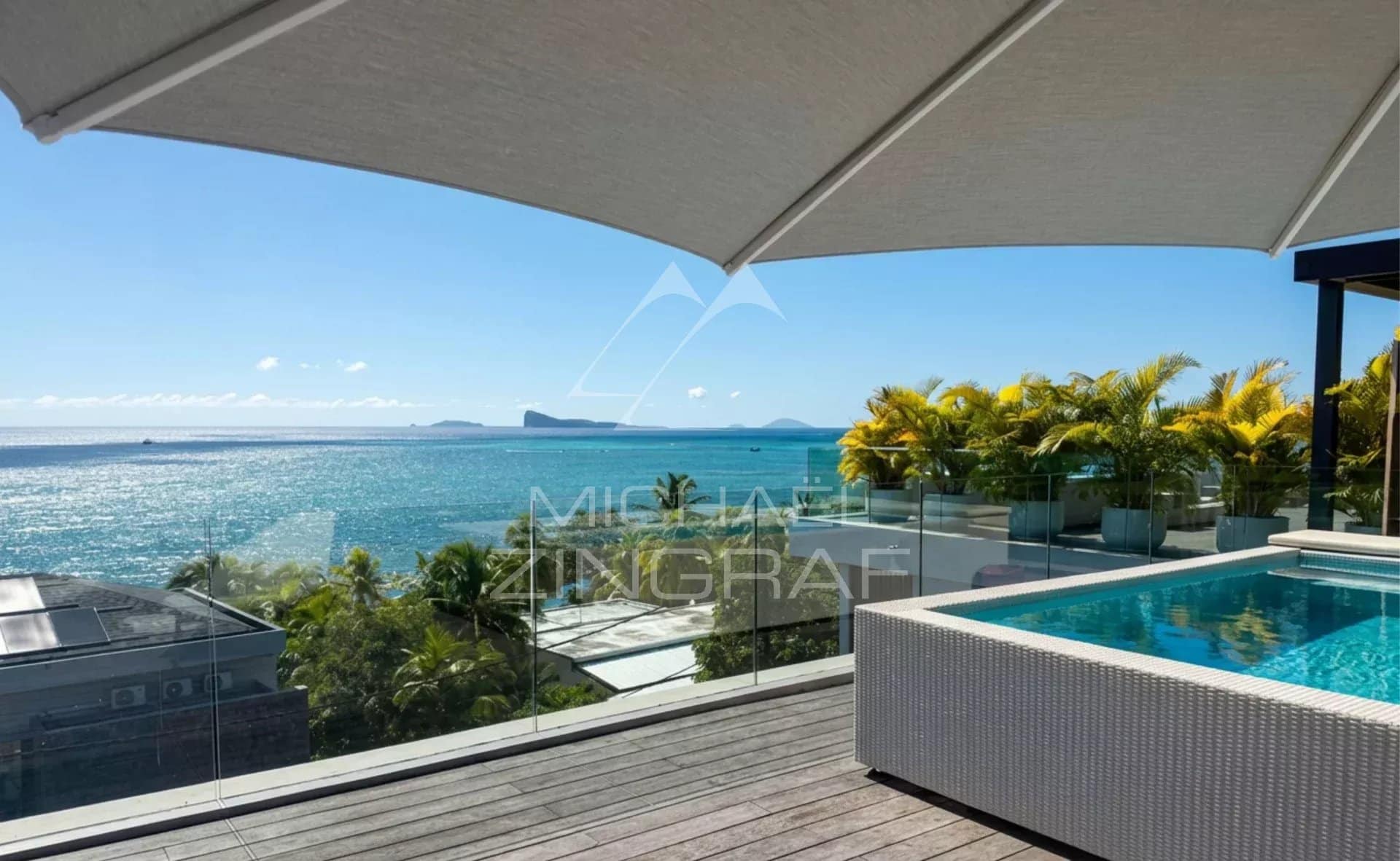 Penthouse with sea view in Pointe aux Canonniers Sea view from a penthouse with swimming pool, Pointe aux Canonniers, Grand Baie.