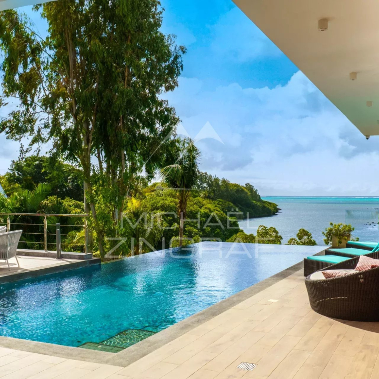 Luxury real estate photo | Charming Properties