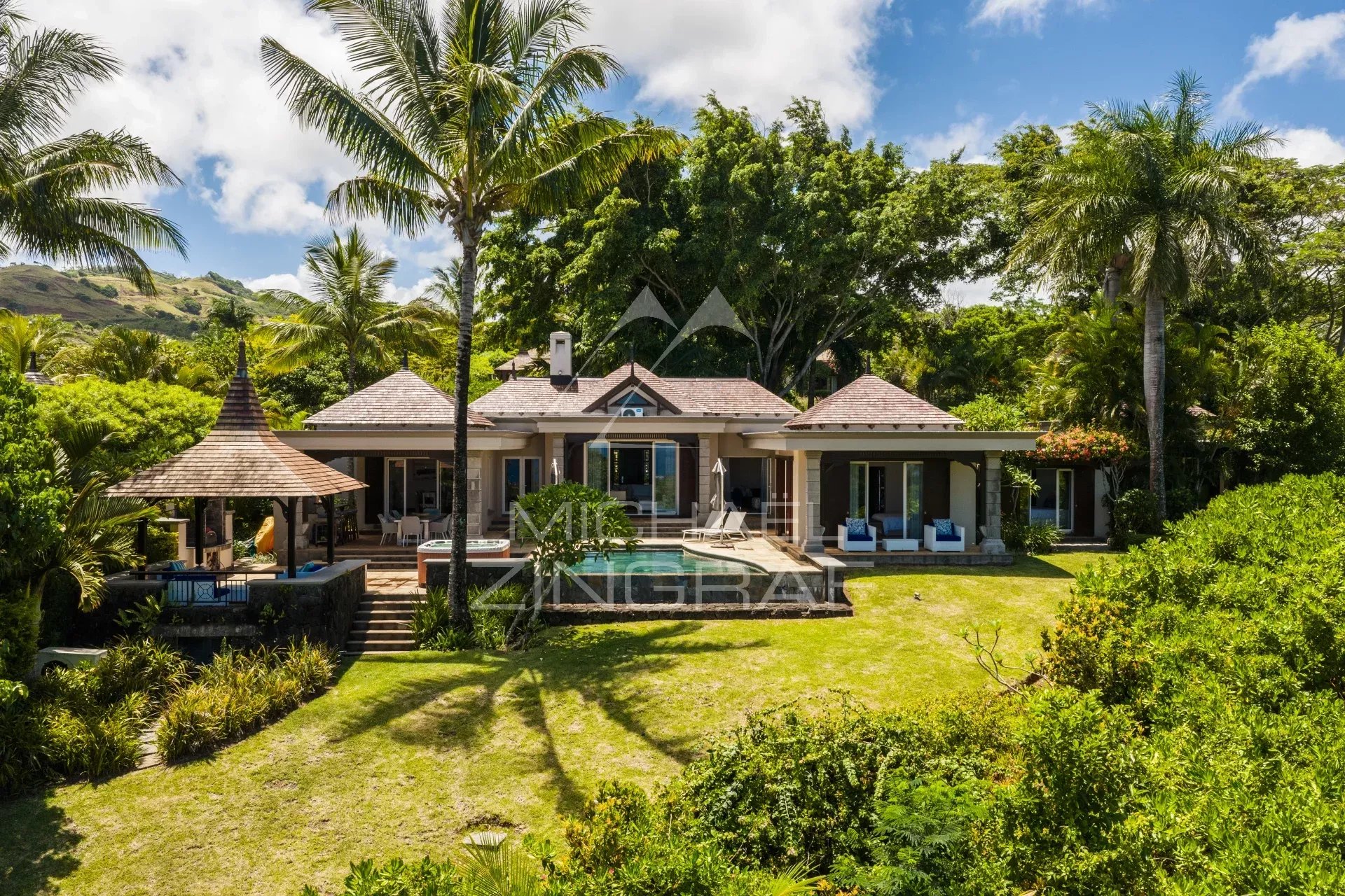 Villa d’exception à Bel Ombre Villa avec piscine et jardin luxuriant, vue sur l'océan à Bel Ombre.