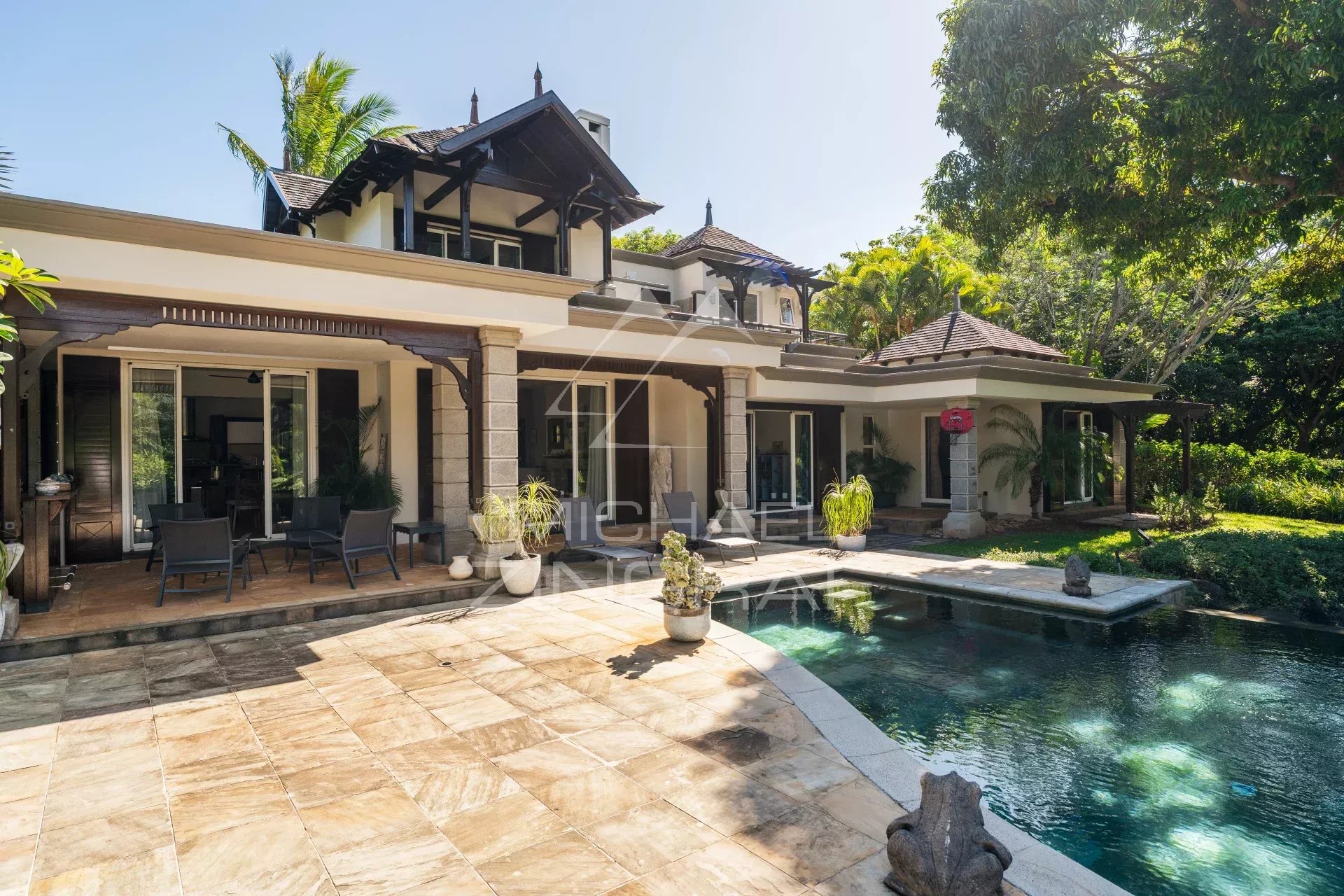 Spacious villa with swimming pool in a golf estate in Bel Ombre, Mauritius.