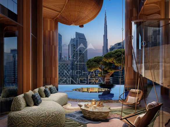 Intérieur d'un appartement moderne avec vue sur le Burj Khalifa à Dubaï.