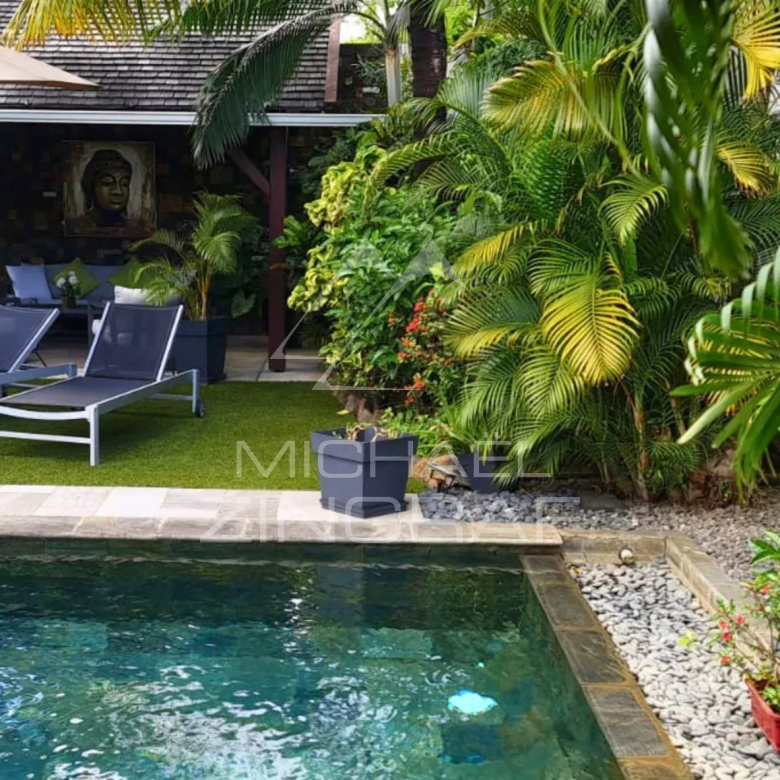 Luxury real estate photo | Charming Properties