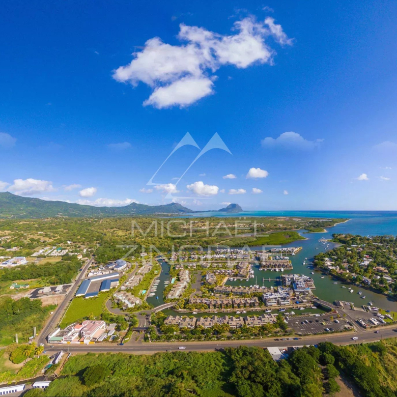 Luxury real estate photo | Charming Properties