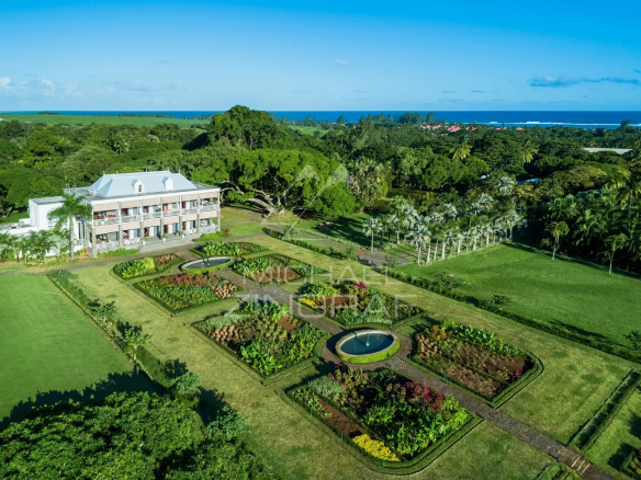 Villas de luxe à Heritage Villas Valriche avec jardins et vue sur l'océan à Bel Ombre, Île Maurice.