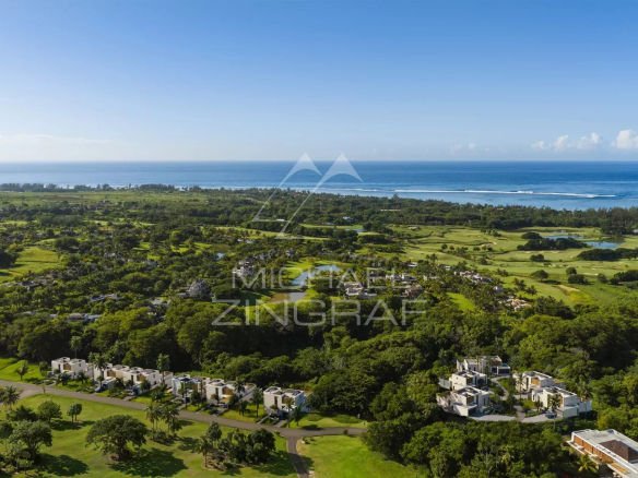 Vue aérienne des villas de luxe à Heritage Villas Valriche, Bel Ombre, île Maurice.