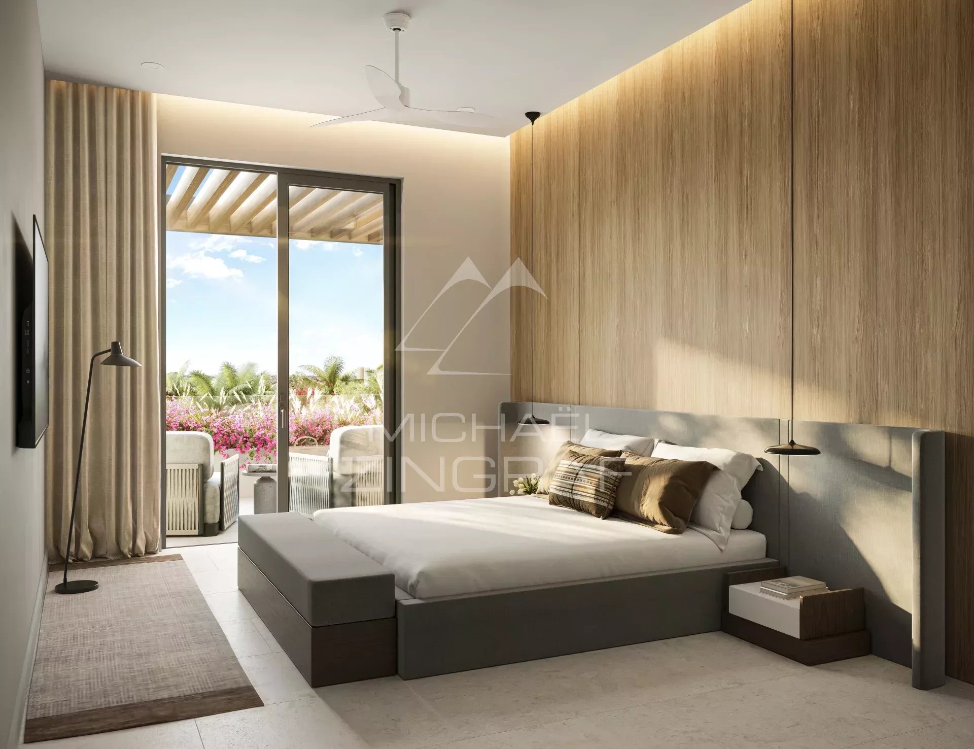 Penthouse room in Balaclava Modern room in a penthouse in Balaclava, overlooking a tropical garden.