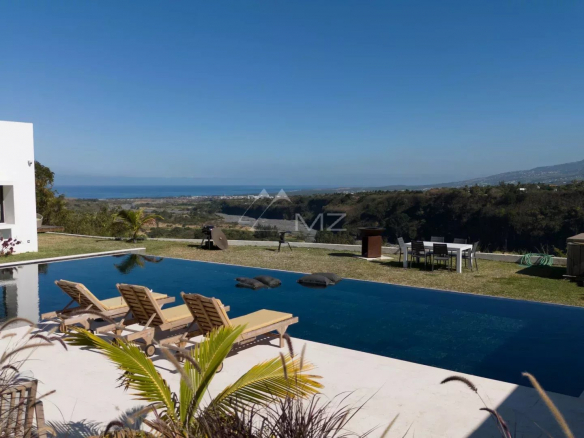 Exceptionnel domaine avec villa principale et 3 villas locatives