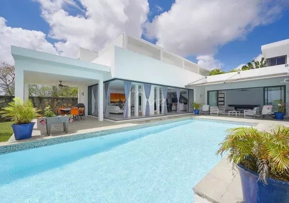 Villa Moderne de Style Californien à Grand Baie