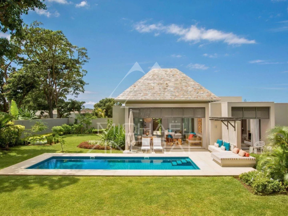 Mauritius - Individual 3 -bedroom Villa with golf and mountain view