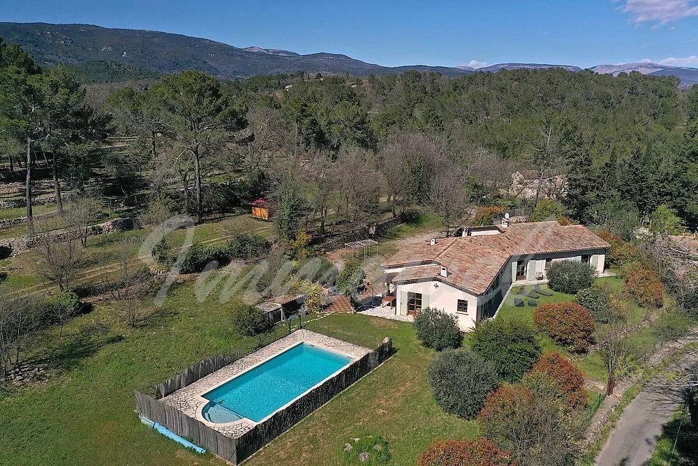 Mas provençal d?exception de 300 m² ? Propriété historique sur 1 hectare ? Saint-Raphaël, aux portes de l?Estérel