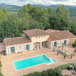En situation dominante Villa de 152 m² avec 3 chambres