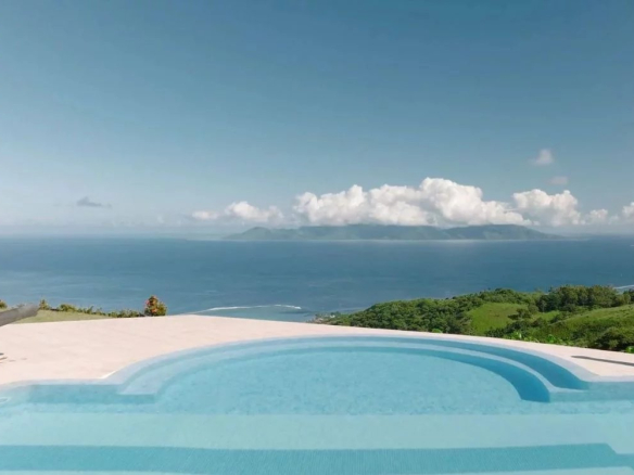 Exceptional Luxury Villa for Annual Rental – Punaauia, Tahiti