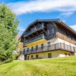 Luxury 5-bedroom apartment – ​​Pettoreaux area, Megève