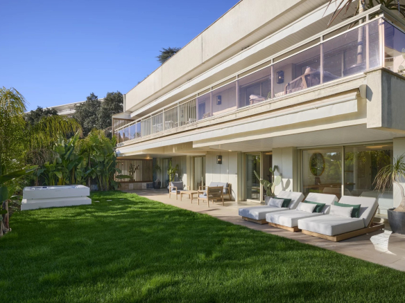 Exceptional villa-apartment with panoramic views – Cannes Californie