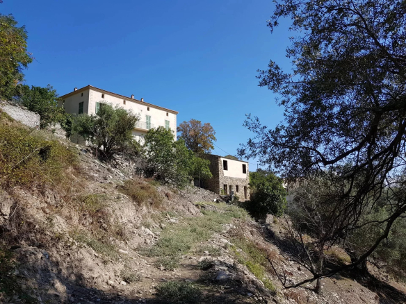 Charming house in Corsica near Saint-Florent – ​​Rare property with outbuildings