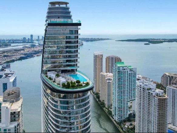 Penthouse Miami – Aston Martin Residences – 28 600 000 USD