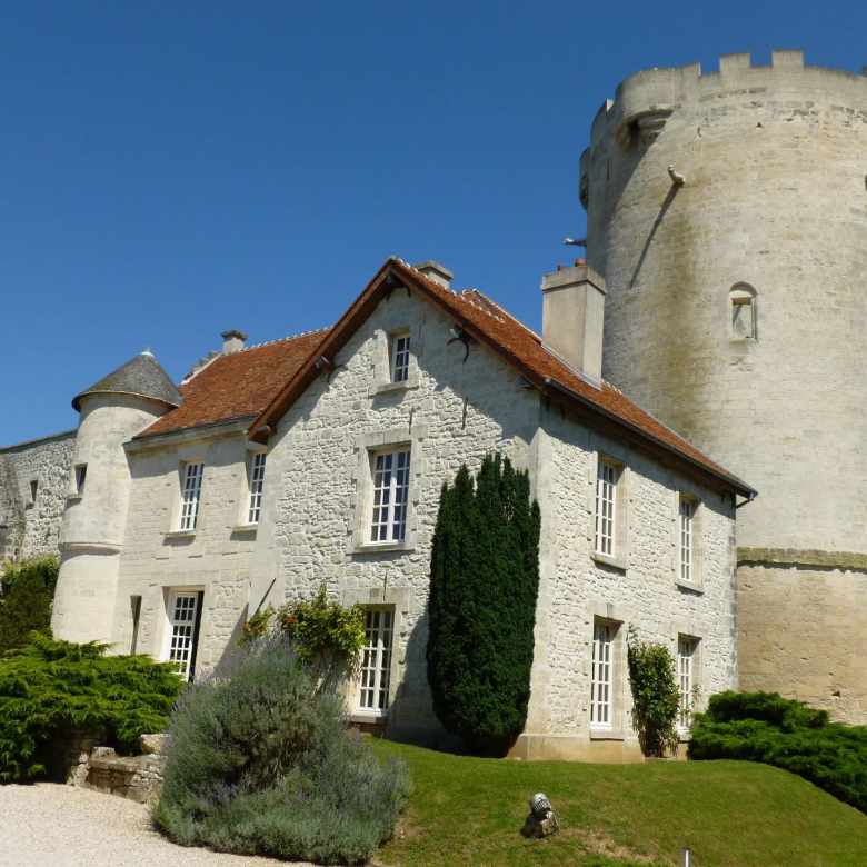 Propriété équestre 18 ha à vendre près de Soissons (02)