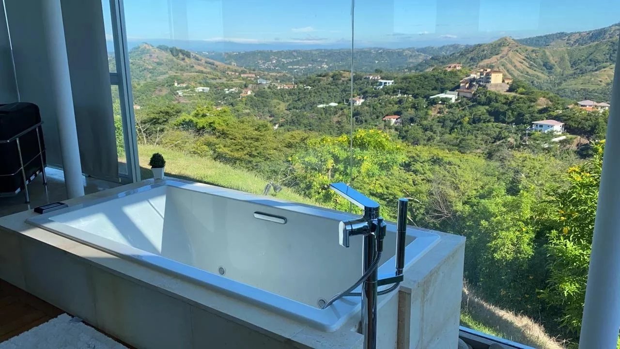 247cfc93c358cffdd0406b8782b3cc3d_9b6f958c17_1280-original