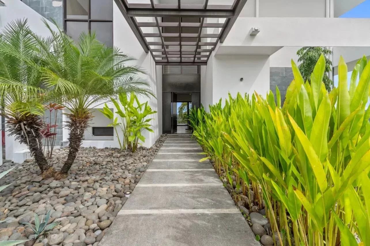 490fbe34f79f53fecf8d65f315193256_cbd1bd70bf_1284-original