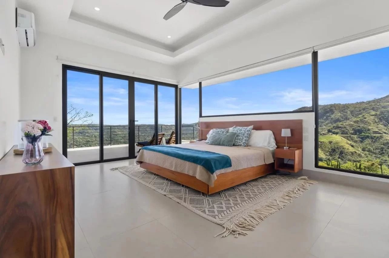 892d08182eb8442265d472e0ee0e5f72_42286b71db_1284-original