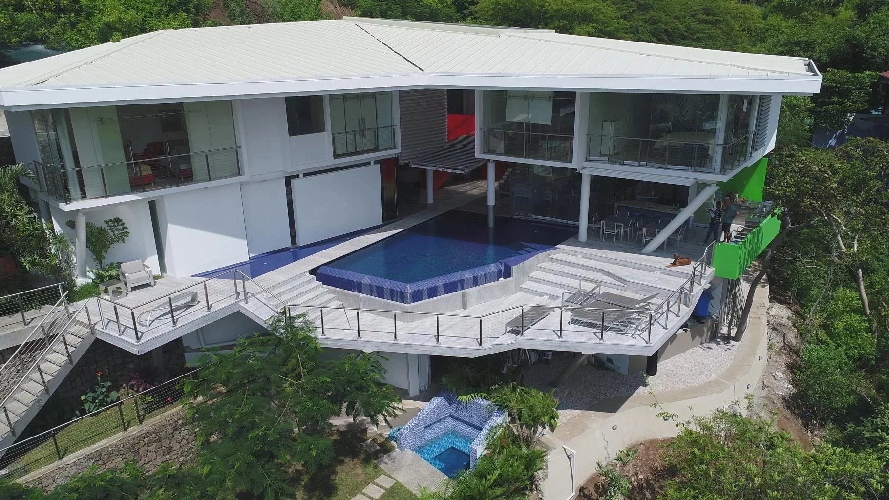 d3922f6054160ae56e66582fc7afd813_9a963d2e8c_1820-original