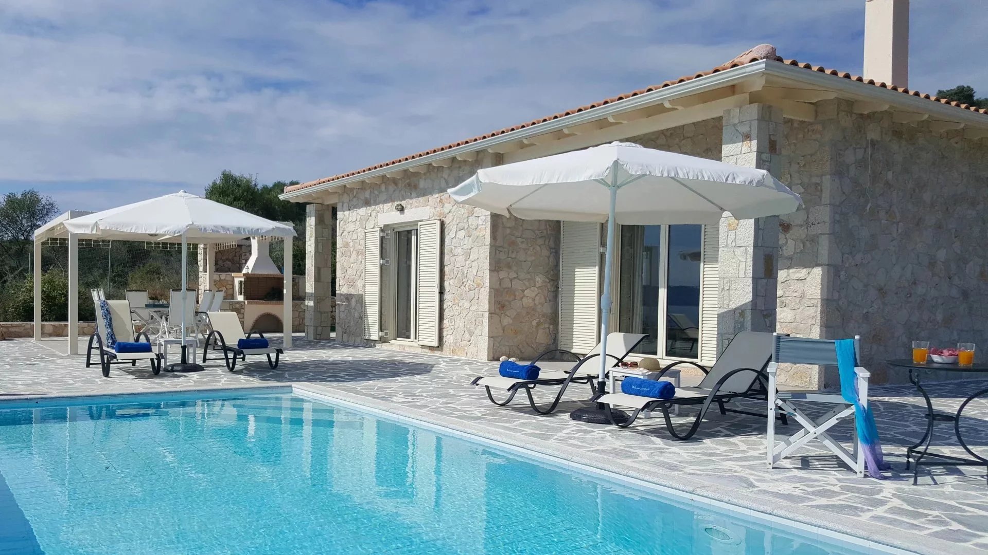 0a522240a994428543409a57e74bff3e_7f69fc2201_1920-original