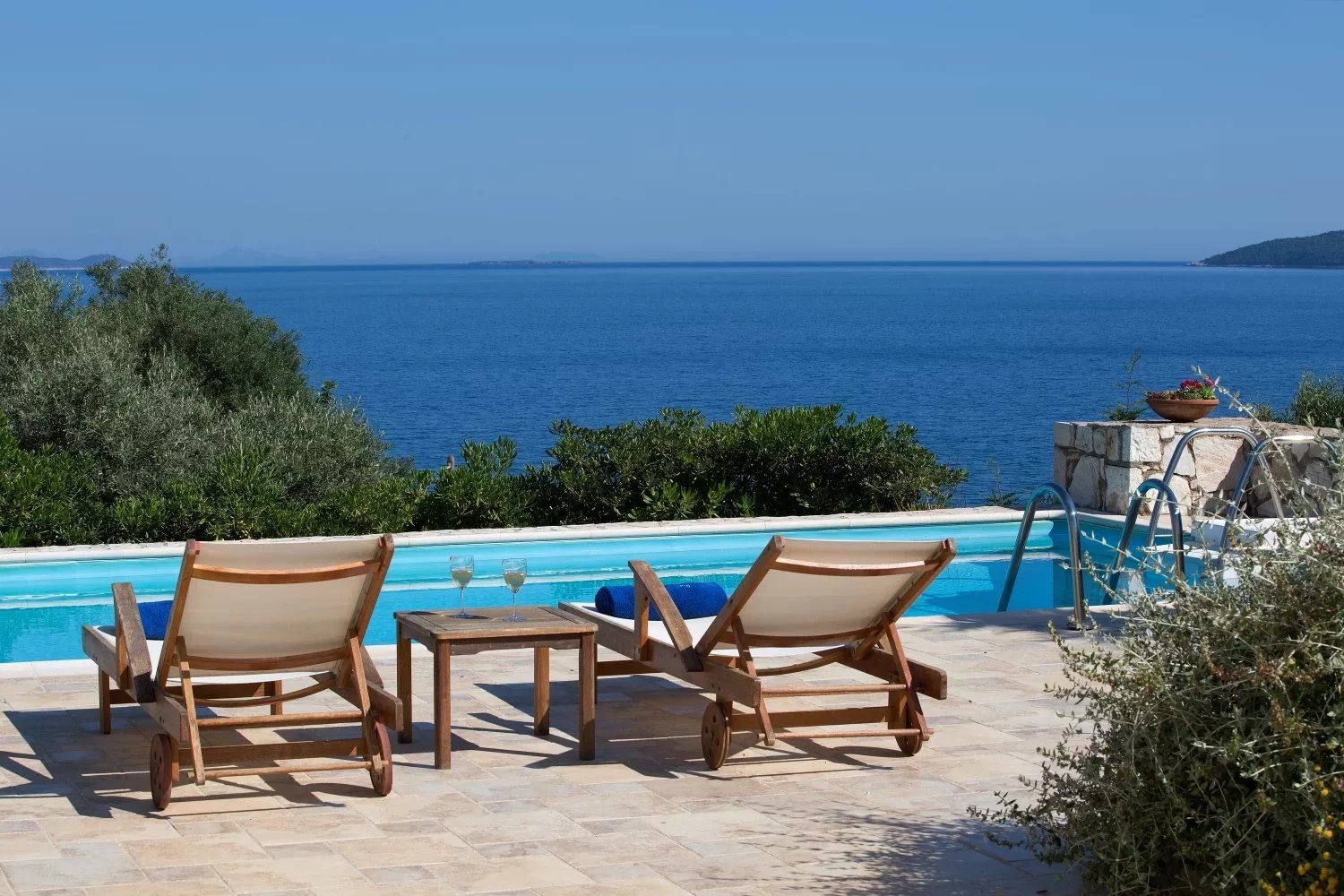 106723d1edb1535584921f163aee6b19_46a1794361_1500-original