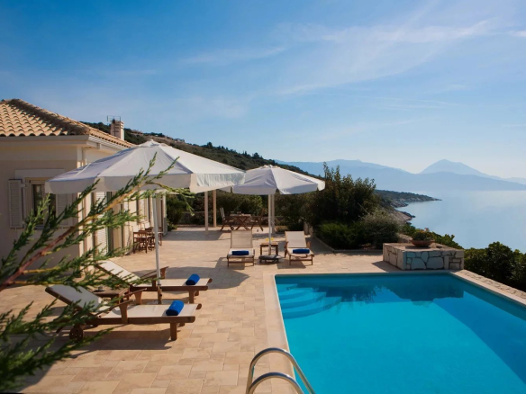 Hôtel de luxe à vendre, Meganisi Limonari Beach, Grèce