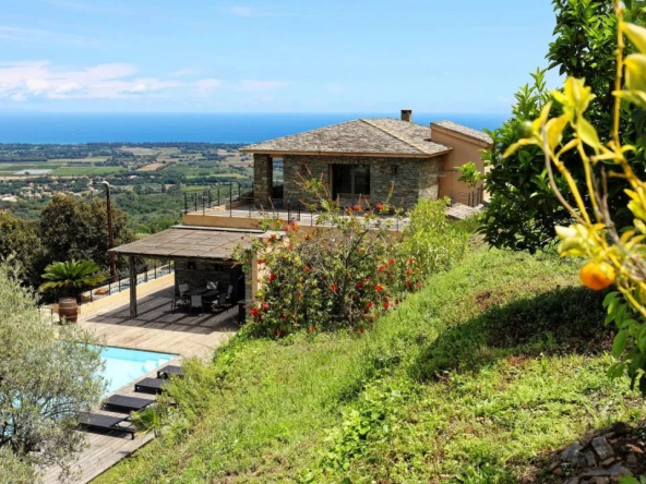 Villa Contemporaine Avec Vue Panoramique À Sorbo-Ocagnano