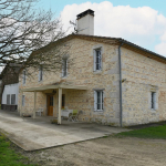 Corps de Ferme Agen 10 ha : Maison 170 m² – Dépendances 300 m²