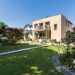House - Bron - 205m²