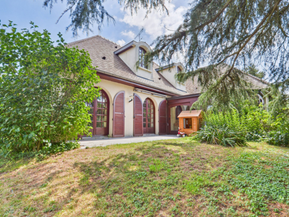 House – Méré – 211m²
