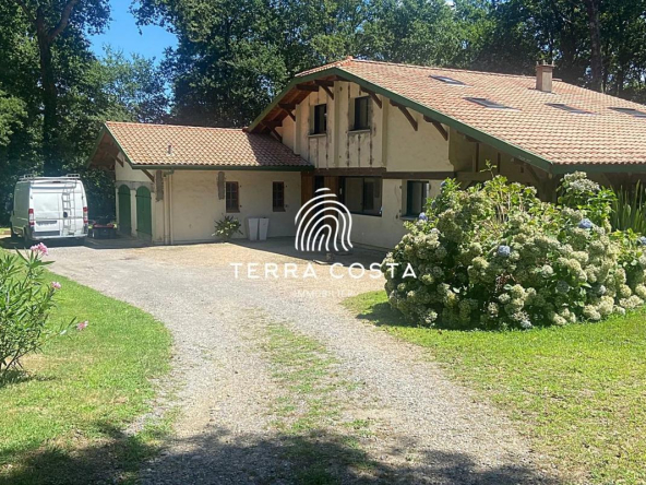 Maison landaise – terrain 8500 m²