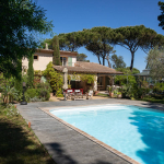 Saint-Tropez – Villa provençale de prestige à 150 m de la plage