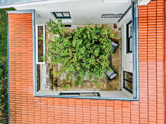 Maison – Écully – 206m²