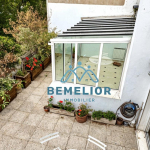 Private residence on three levels, 272 m² with terrace