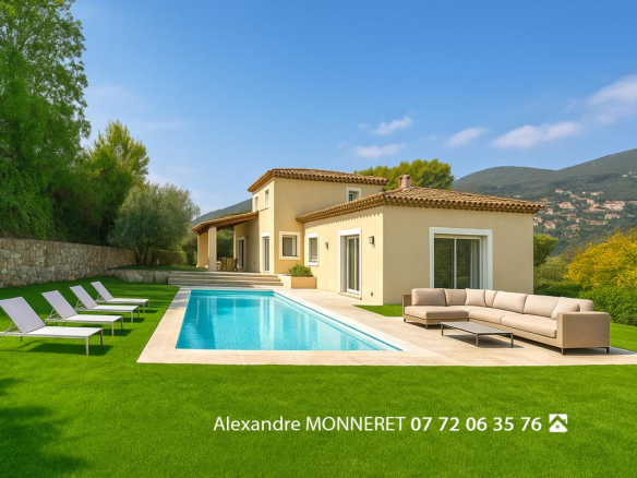 FAVORITE: Mason&#39;s villa + swimming pool