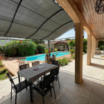 Beautiful property 202 m² composed of two independent dwellings with large swimming pool 10x5 m and large garage of 42m²
