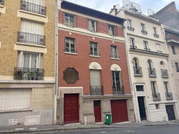 Paris 16 – triplex avec terrasse St Jean de Passy / Raynouard