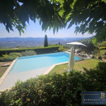 VILLA . CABRIS . 1650000?