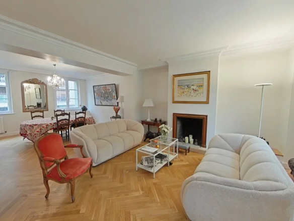 Paris 16 – TRIPLEX Raynouard / St Jean de Passy