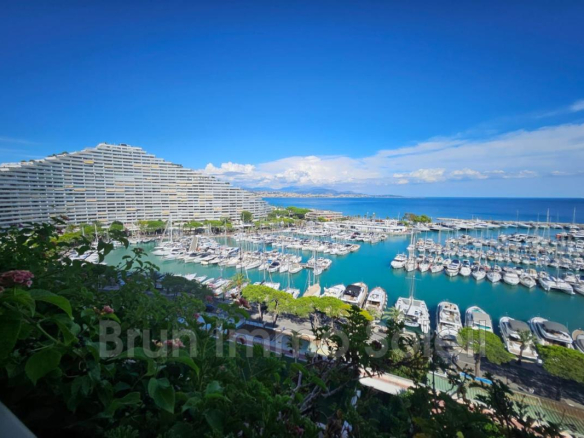 Apartment for sale, 8 rooms