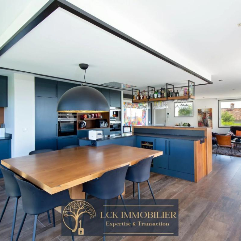 Maison de maitre Ivry le temple