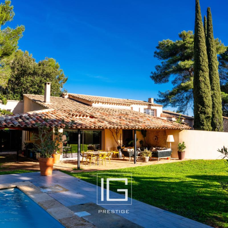 T5 – Comme une Villa sur le toit   137 m2 + 128 m2 de terras